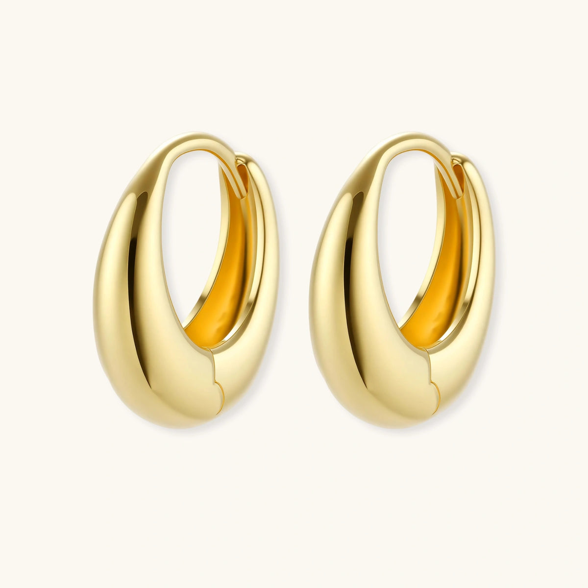 Boucles d'oreilles Huggie Hoops de l'Ère Dorée - Feebella