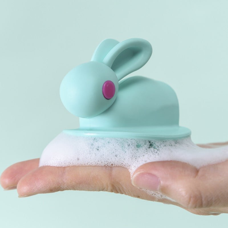 Brosse à shampooing en caoutchouc souple pour le massage du cuir chevelu des enfants - Feebella